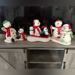 HALLMARK seasons Treatings, jingle plush set